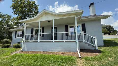 209 Mcarthur St, Galax, VA 24333