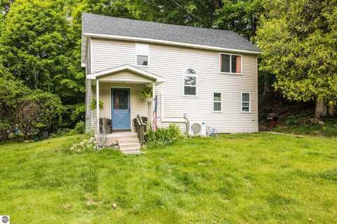 8370 First Avenue, Onekama, MI 49675