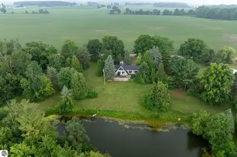 6801 E Hovey Road, Rosebush, MI 48878