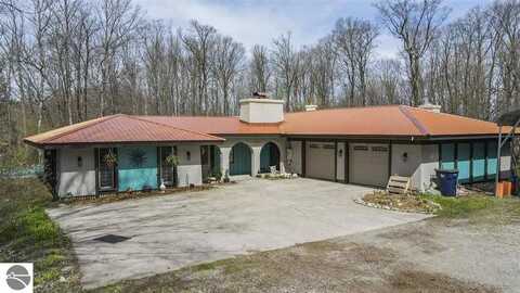 4769 Brookwood Lane, Bellaire, MI 49615