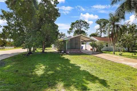 27601 Pullen, BONITA SPRINGS, FL 34135