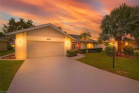 950 Charlemagne, NAPLES, FL 34112