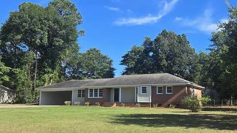 616 E 23RD AVE, Cordele, GA 31015