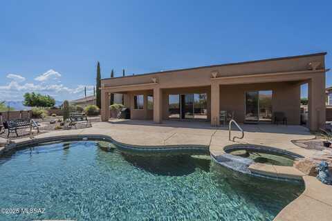 1174 W Bosch Drive, Green Valley, AZ 85614