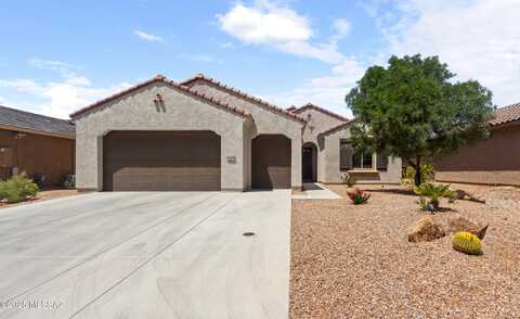 1417 E Claystone Drive, Green Valley, AZ 85614