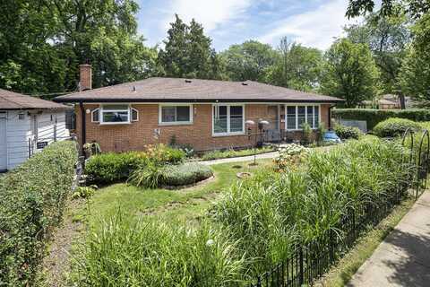 50 Glenview Road, Glenview, IL 60025