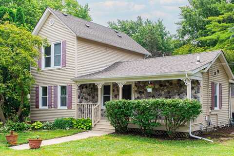 620 Elm Street, Maple Park, IL 60151