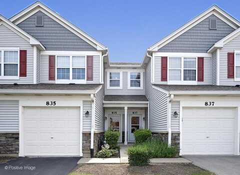 835 Genesee Drive, Naperville, IL 60563