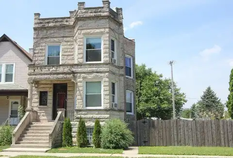 825 Beloit Avenue, Forest Park, IL 60130
