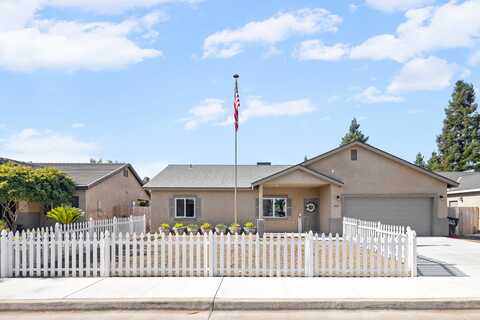 3439 E Grove Avenue, Visalia, CA 93292