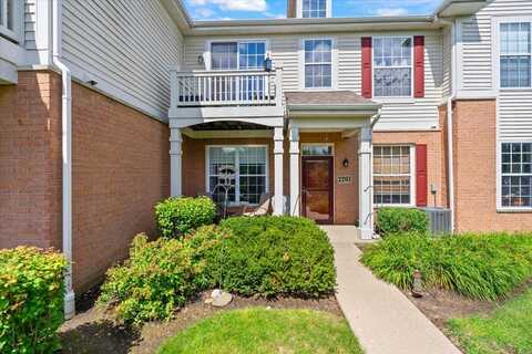 2201 Concord Drive, McHenry, IL 60050