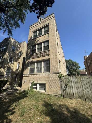 5709 N Spaulding Avenue, Chicago, IL 60659