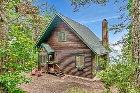 583 Belle Meadow Lane, Laurel Springs, NC 28644