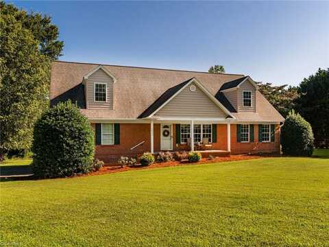 6843 Sawyer Road, Liberty, NC 27298