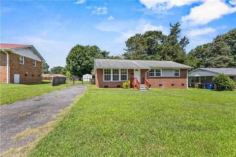 533 Hemingway Street, Winston Salem, NC 27127