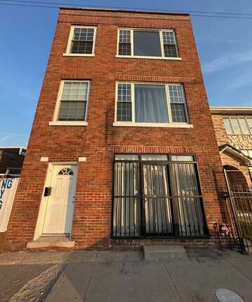 4621 S Archer Avenue, Chicago, IL 60632