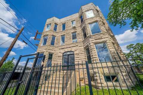 317 S Homan Avenue, Chicago, IL 60624