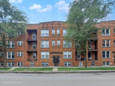 1423 E 68th Street, Chicago, IL 60637