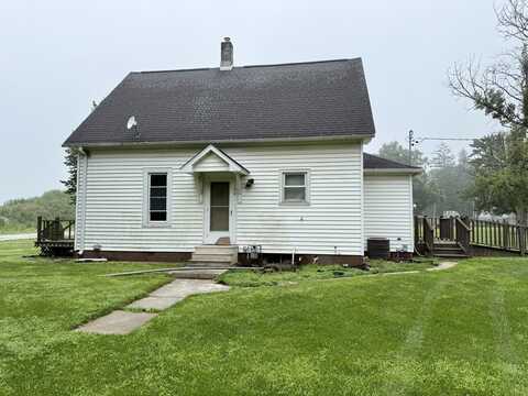 106 N Olive Street, Royal, IL 61871