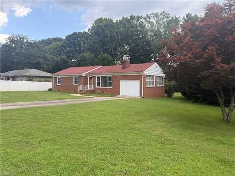 100 Kirk Road, Greensboro, NC 27455