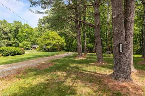 4536 Peeples Road, Oak Ridge, NC 27310