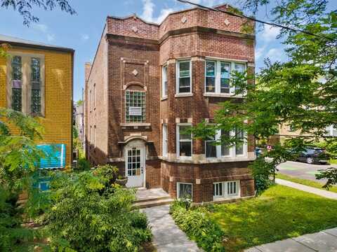 4946 N Mozart Street, Chicago, IL 60625