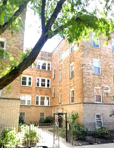 3707 W ALTGELD Street, Chicago, IL 60647