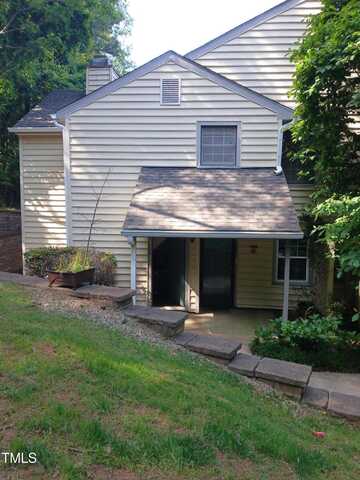 104 Oak Hollow Court, Raleigh, NC 27613
