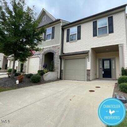 46 E Grove Point Drive, Clayton, NC 27527