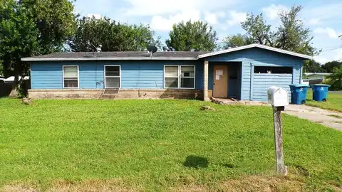 1500 E Bowie Street, Beeville, TX 78102