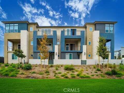 352 Tank, Irvine, CA 92618