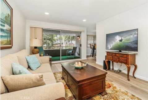 22152 Caminito Amor, Laguna Hills, CA 92653