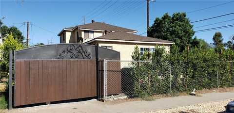 15733 Victory Boulevard, Van Nuys, CA 91406