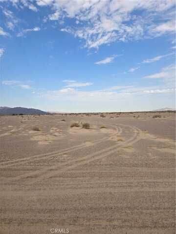 32744 Bon View Avenue, Newberry Springs, CA 92365