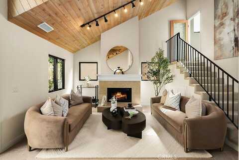 441 Goldenrod Avenue 1/2, Corona del Mar, CA 92625