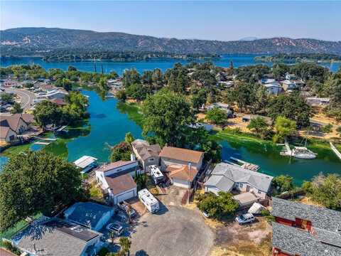 12902 Lakeland Street, Clearlake Oaks, CA 95423