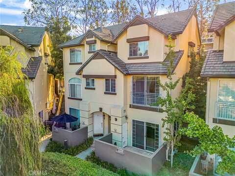 4600 Don Lorenzo Drive, Los Angeles, CA 90008