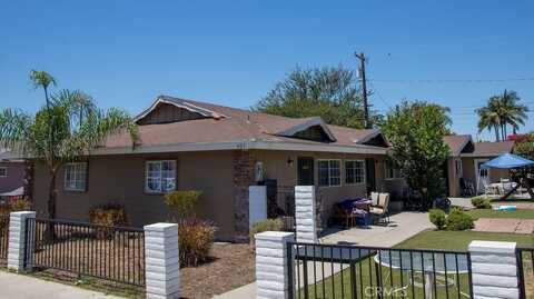 401 W Guinida Lane, Anaheim, CA 92805