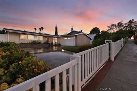 20516 Aetna Street, Woodland Hills, CA 91367