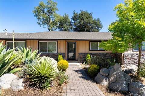 5155 Ardilla Avenue, Atascadero, CA 93422