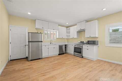 14571 Yucca Circle, Huntington Beach, CA 92647