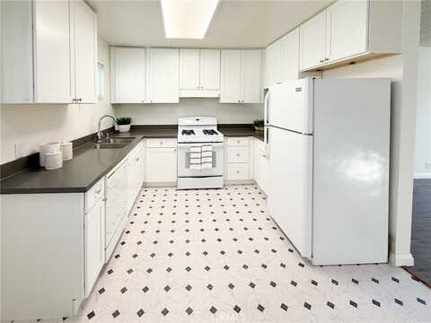 1908 Gardena Avenue, Glendale, CA 91204