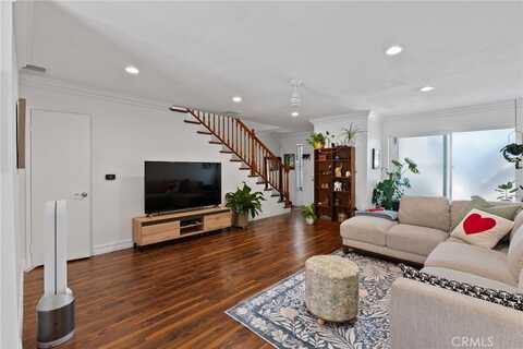 13011 Doty Avenue, Hawthorne, CA 90250