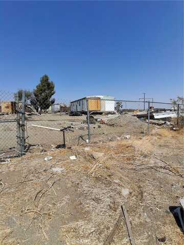 3379 Arcadia Road, Phelan, CA 92371