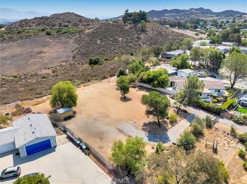 33310 Homestead Lane, Wildomar, CA 92595