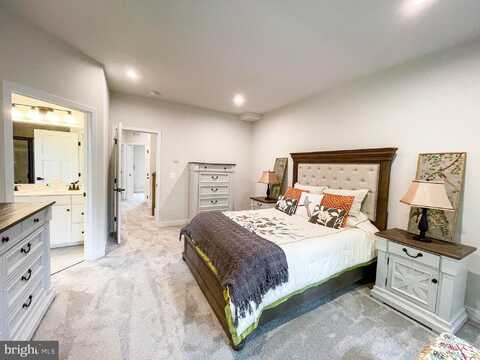 4480 COMMONS DRIVE, ANNANDALE, VA 22003