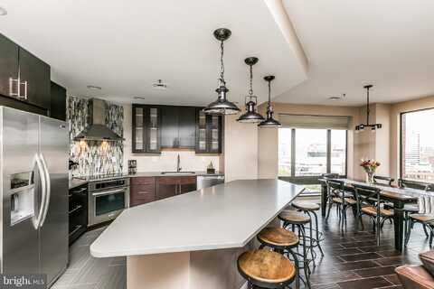 10 E LEE STREET, BALTIMORE, MD 21202