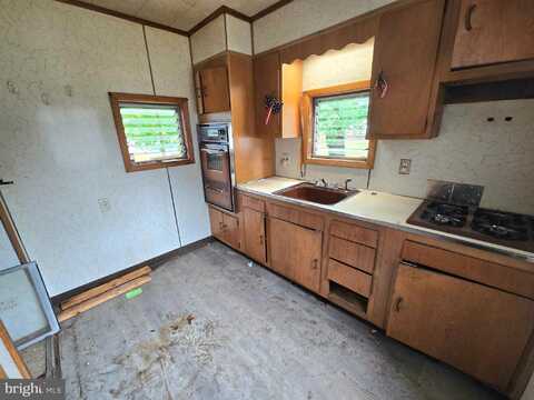 36 ATLANTIC AVENUE, CLEMENTON, NJ 08021