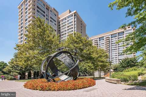 5500 FRIENDSHIP BOULEVARD, CHEVY CHASE, MD 20815