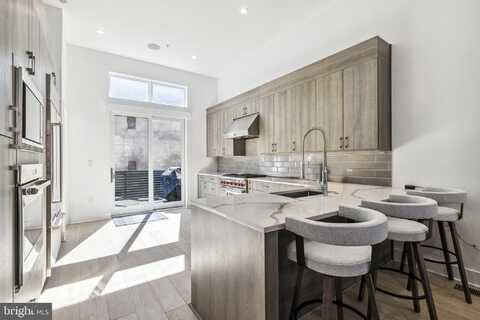 48 N 3RD STREET, PHILADELPHIA, PA 19106